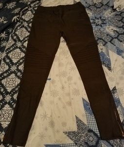 Size Large olive Moto Jeggings